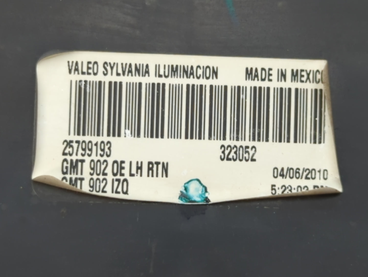 2007-2013 Gmc Sierra 1500 Passenger Right Oem Head Light Headlight Lamp - Oemusedautoparts1.com