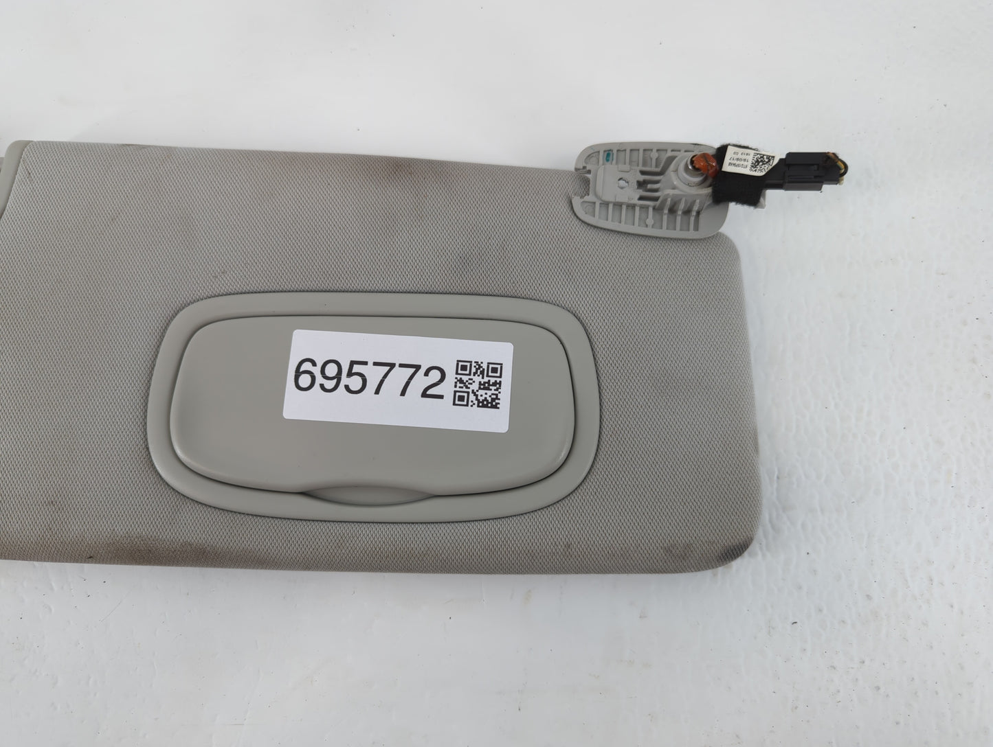 2011-2022 Dodge Durango Sun Visor Shade Replacement Passenger Right Mirror Fits OEM Used Auto Parts - Oemusedautoparts1.com