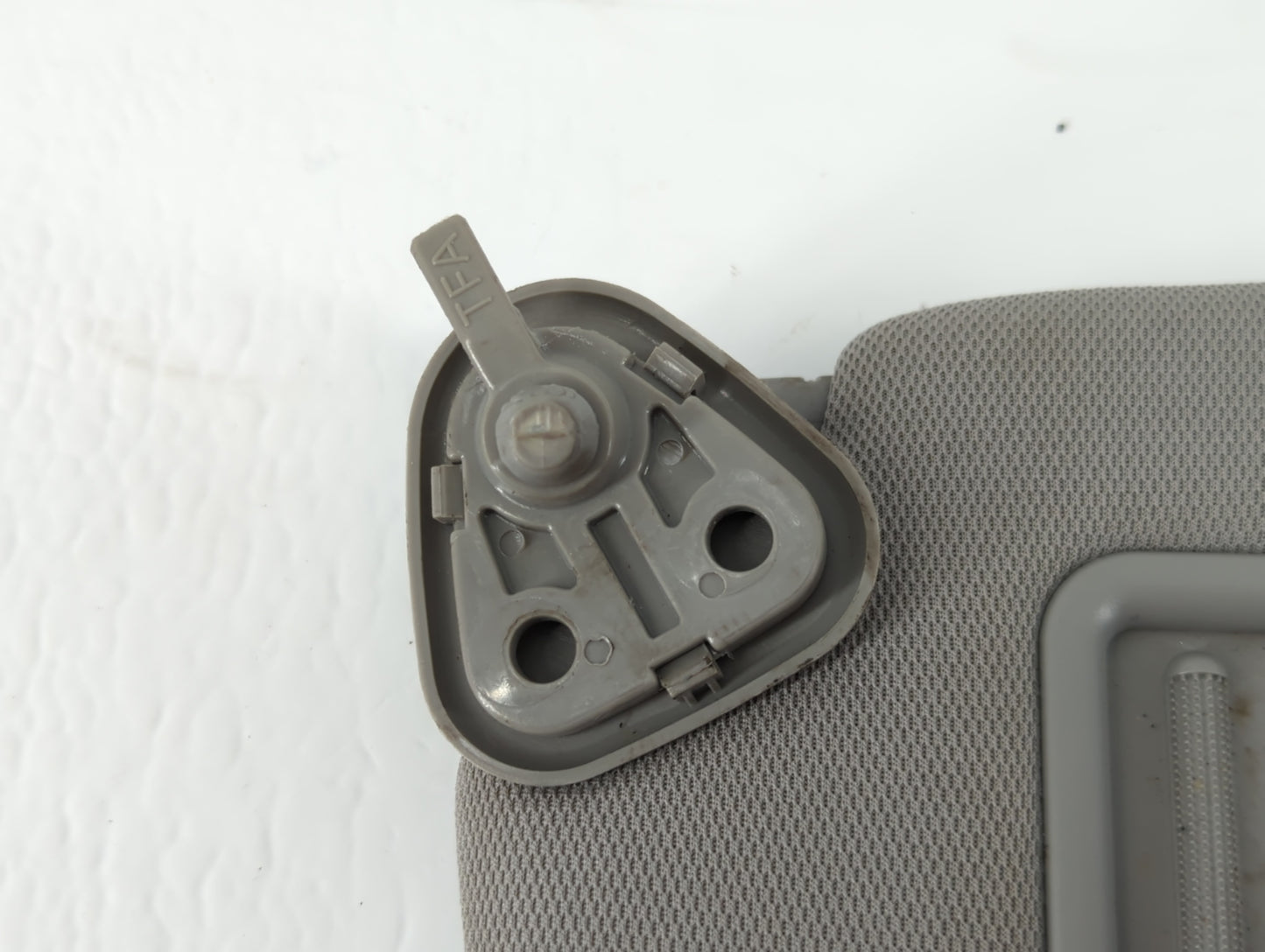 2011-2016 Kia Optima Sun Visor Shade Replacement Driver Left Mirror Fits Fits 2011 2012 2013 2014 2015 2016 OEM Used Auto Parts - Oemusedautoparts1.com
