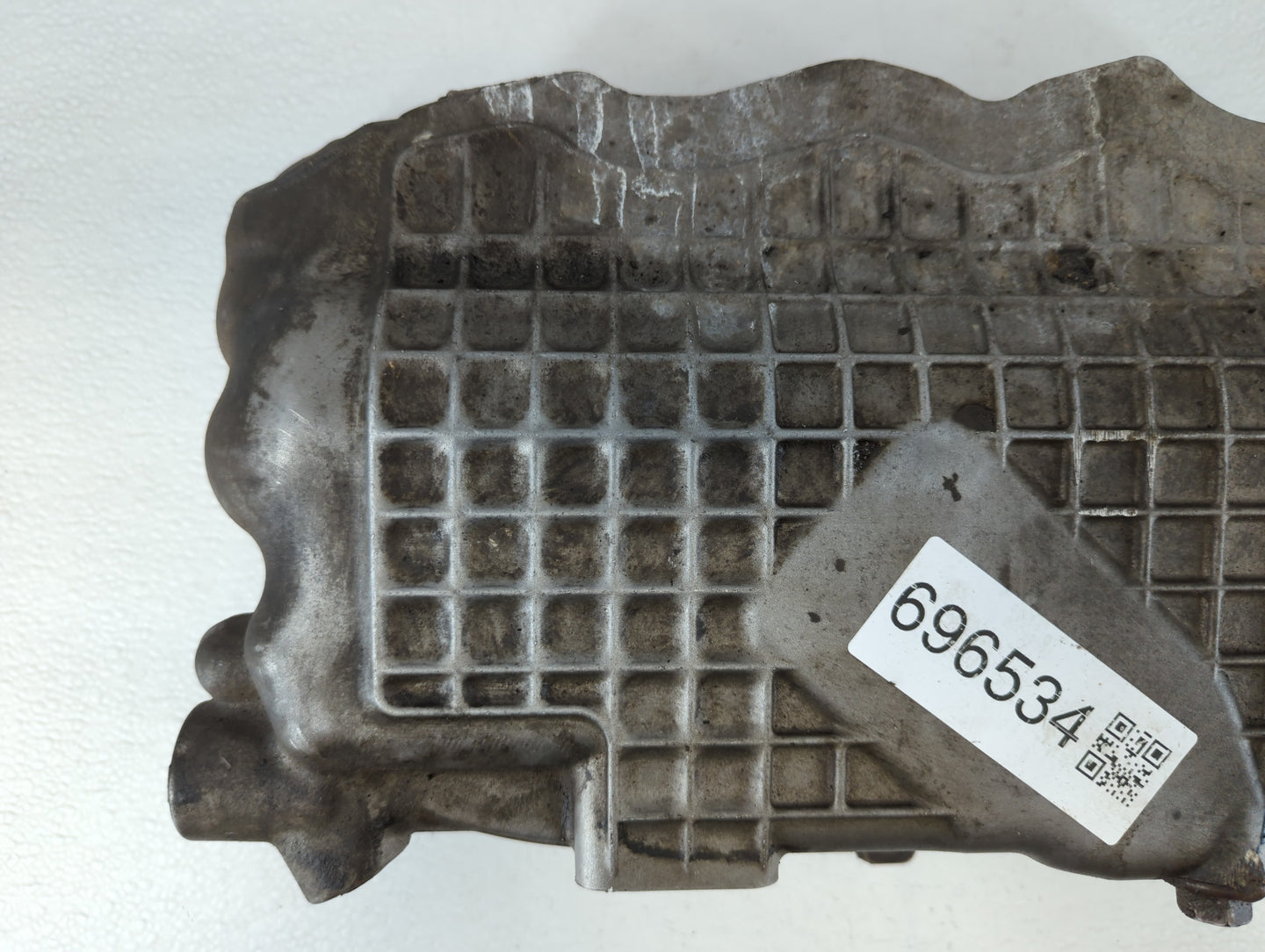 2003-2010 Chrysler Pt Cruiser Engine Oil Pan P/N:04884387AE Fits Fits 2003 2004 2005 2006 2007 2008 2009 2010 OEM Used Auto Parts - Oemusedautoparts1.com