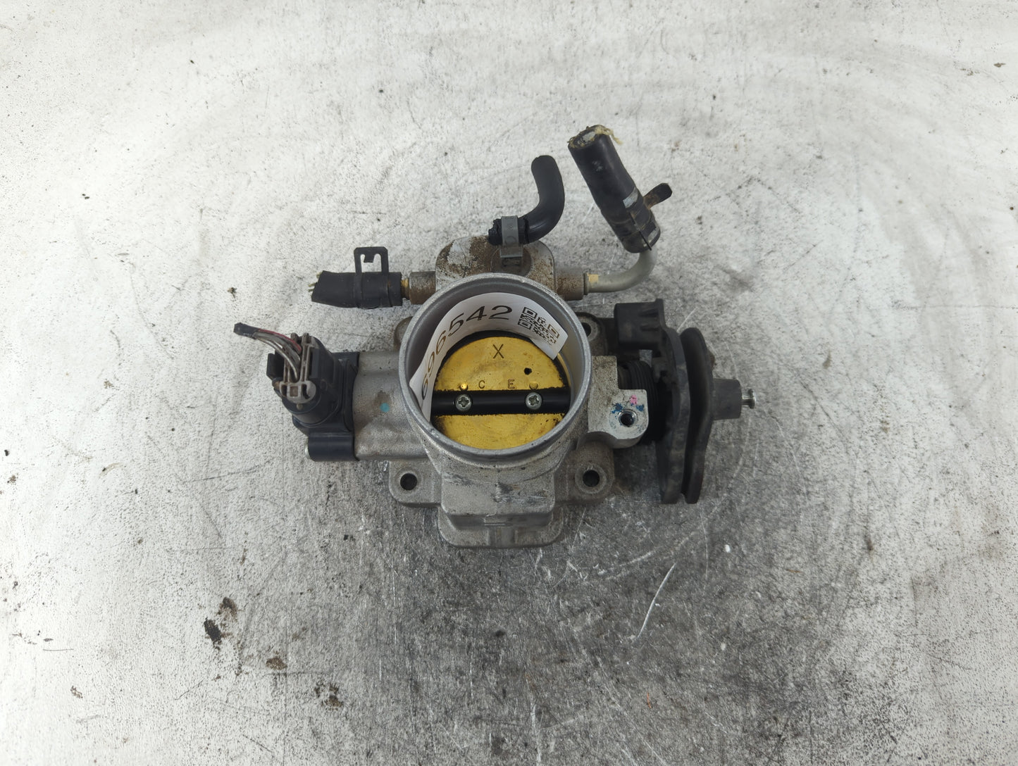 2005-2008 Mercury Mariner Throttle Body P/N:886611B F5RA 98989 Fits Fits 2005 2006 2007 2008 OEM Used Auto Parts - Oemusedautoparts1.com