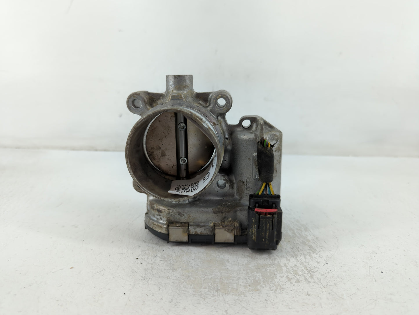 2015-2019 Lincoln Mkc Throttle Body P/N:DS7E-9F991-BB Fits Fits 2014 2015 2016 2017 2018 2019 2020 2021 2022 OEM Used Auto Parts - Oemusedautoparts1.com