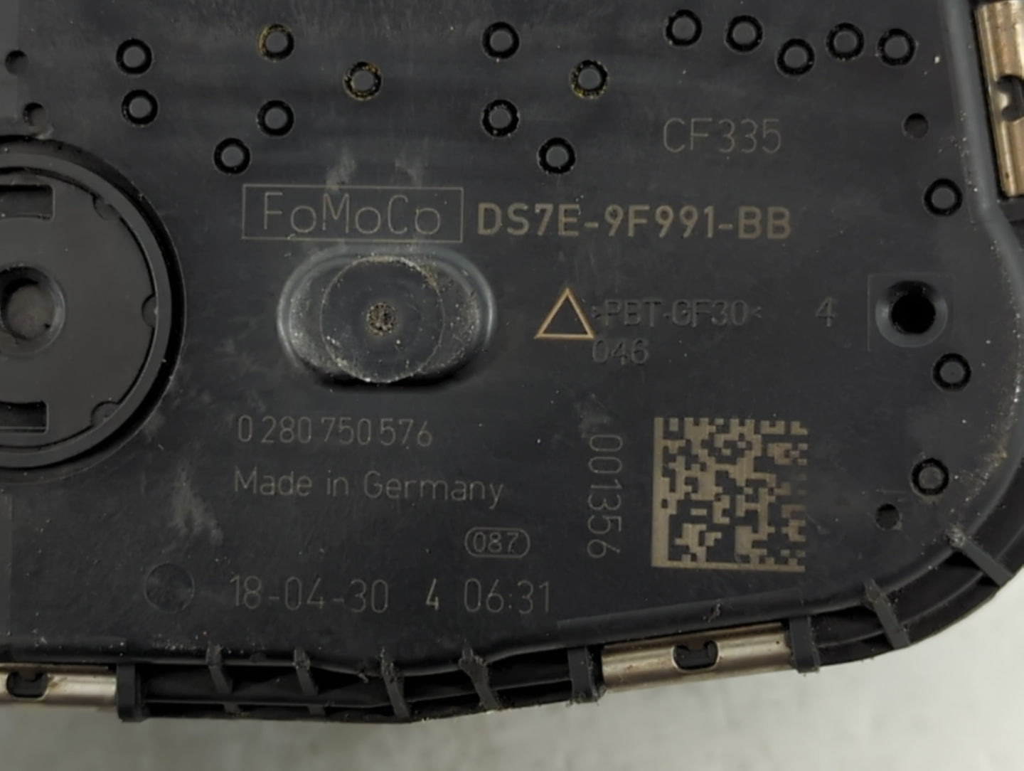 2015-2019 Lincoln Mkc Throttle Body P/N:DS7E-9F991-BB Fits Fits 2014 2015 2016 2017 2018 2019 2020 2021 2022 OEM Used Auto Parts - Oemusedautoparts1.com