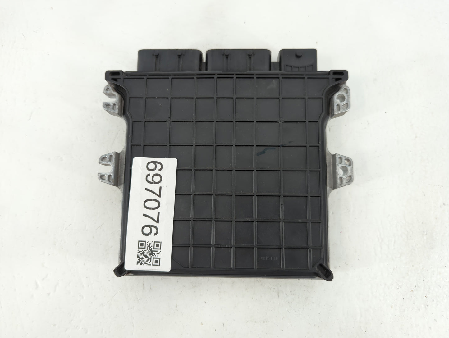 2017 Nissan Pathfinder PCM Engine Control Computer ECU ECM PCU OEM P/N:6830D BED403-300 Fits OEM Used Auto Parts - Oemusedautoparts1.com