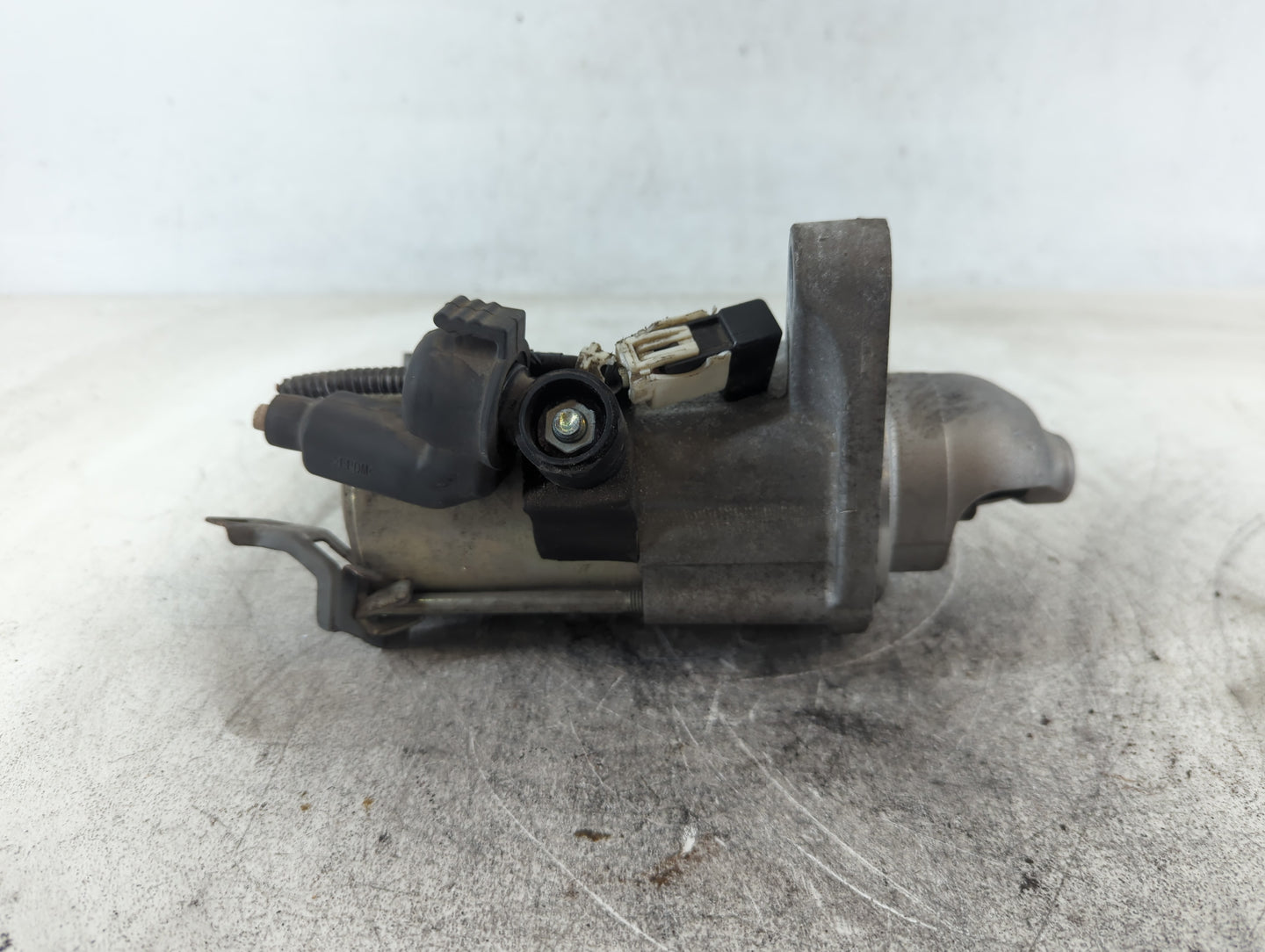 2013-2015 Honda Civic Car Starter Motor Solenoid OEM P/N:SM-74014 Fits Fits 2013 2014 2015 2016 2017 2018 2019 2020 2021 2022 OEM Used Auto Parts - Oemusedautoparts1.com