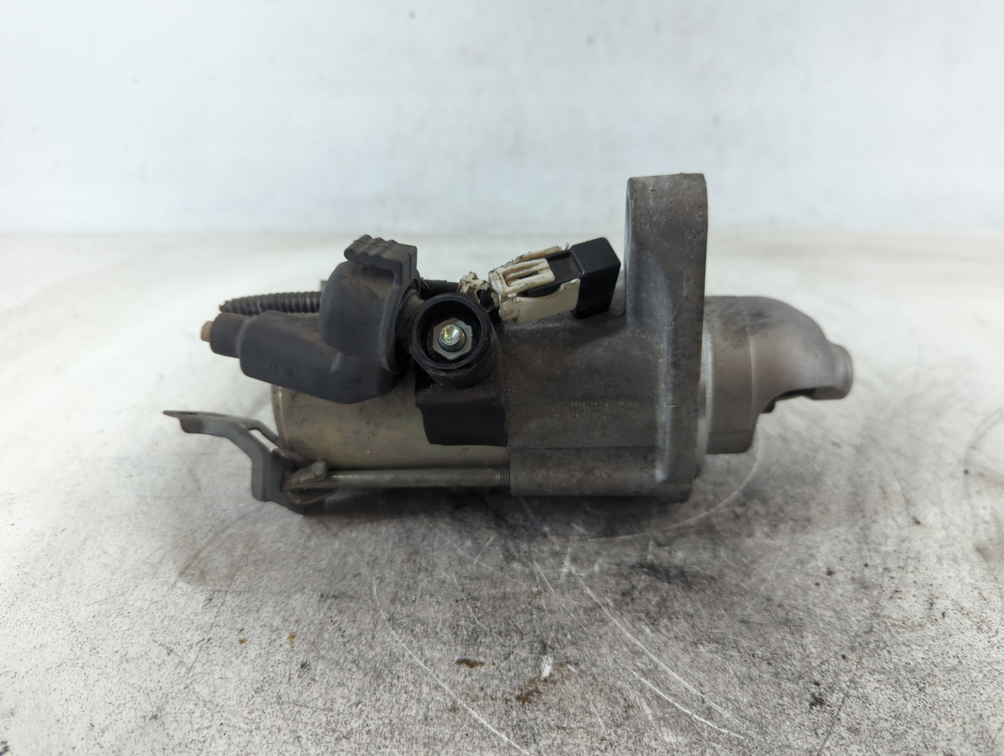2013-2015 Honda Civic Car Starter Motor Solenoid OEM P/N:SM-74014 Fits Fits 2013 2014 2015 2016 2017 2018 2019 2020 2021 2022 OEM Used Auto Parts - Oemusedautoparts1.com