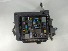 2018-2019 Gmc Acadia Fusebox Fuse Box Panel Relay Module P/N:84072193 Fits Fits 2018 2019 OEM Used Auto Parts