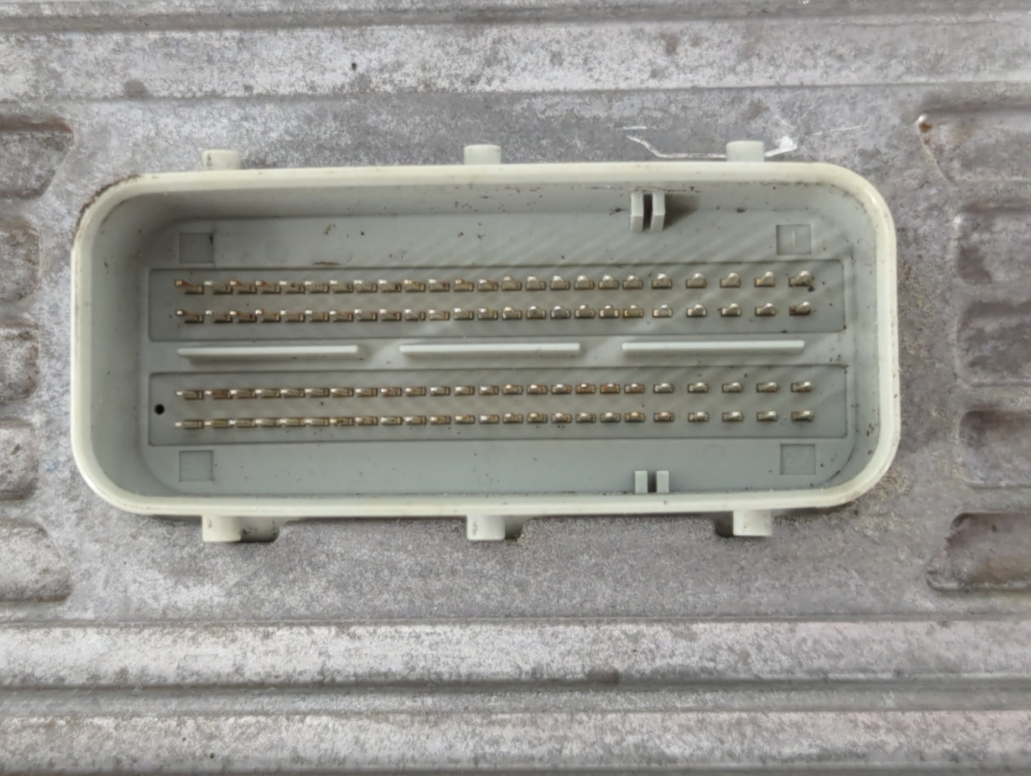 2011 Chrysler 200 PCM Engine Control Computer ECU ECM PCU OEM P/N:P68057013AE P05150628AB Fits OEM Used Auto Parts - Oemusedautoparts1.com