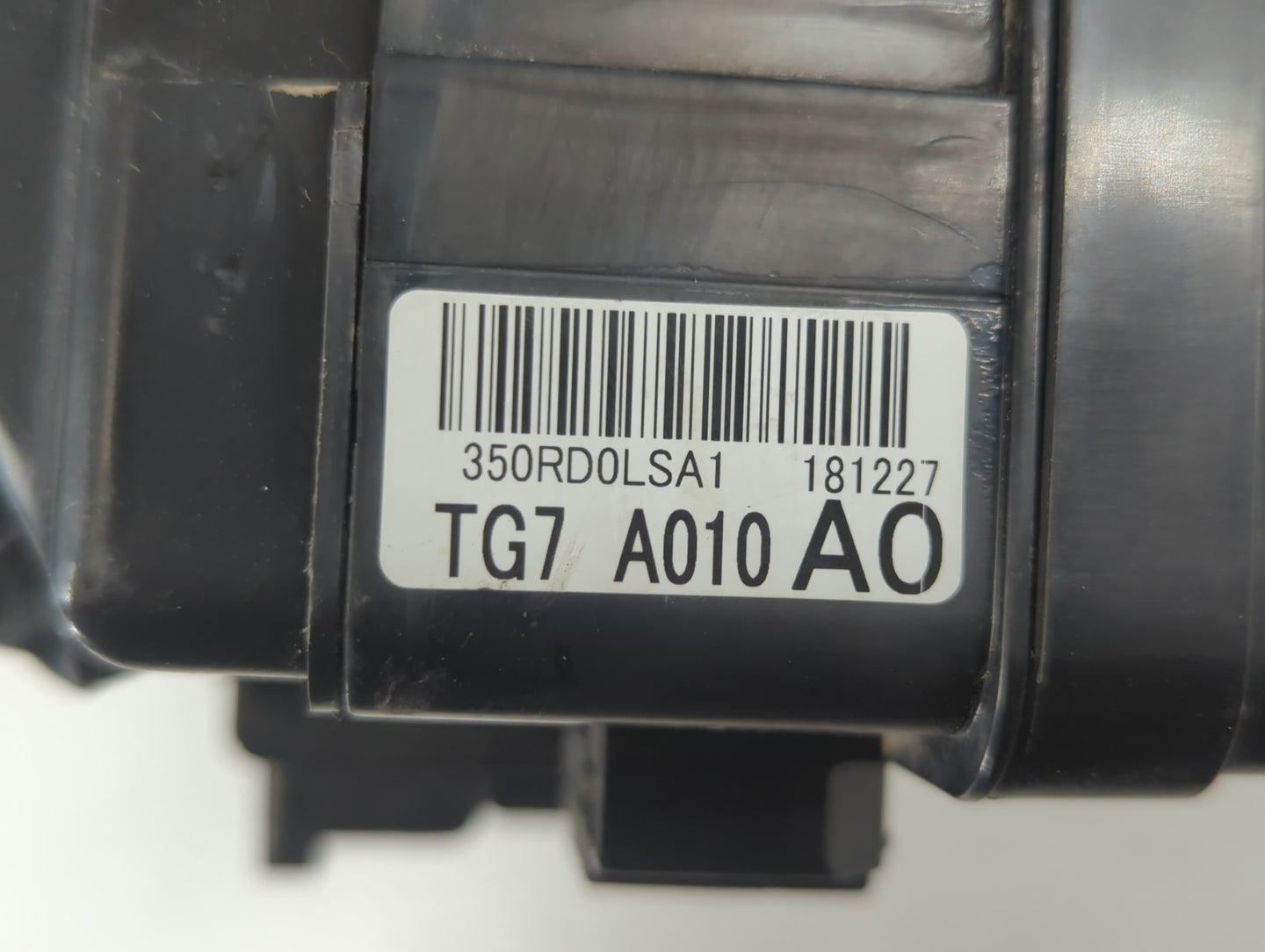 2019-2020 Honda Pilot Fusebox Fuse Box Panel Relay Module P/N:TG7 A010 AO Fits Fits 2019 2020 OEM Used Auto Parts - Oemusedautoparts1.com