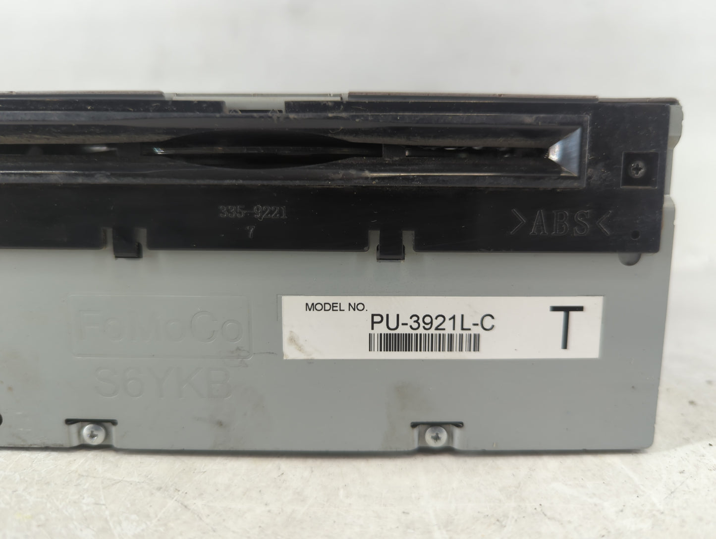 2017 Ford Explorer Radio AM FM Cd Player Receiver Replacement P/N:HB5T-19C107-AA Fits OEM Used Auto Parts - Oemusedautoparts1.com