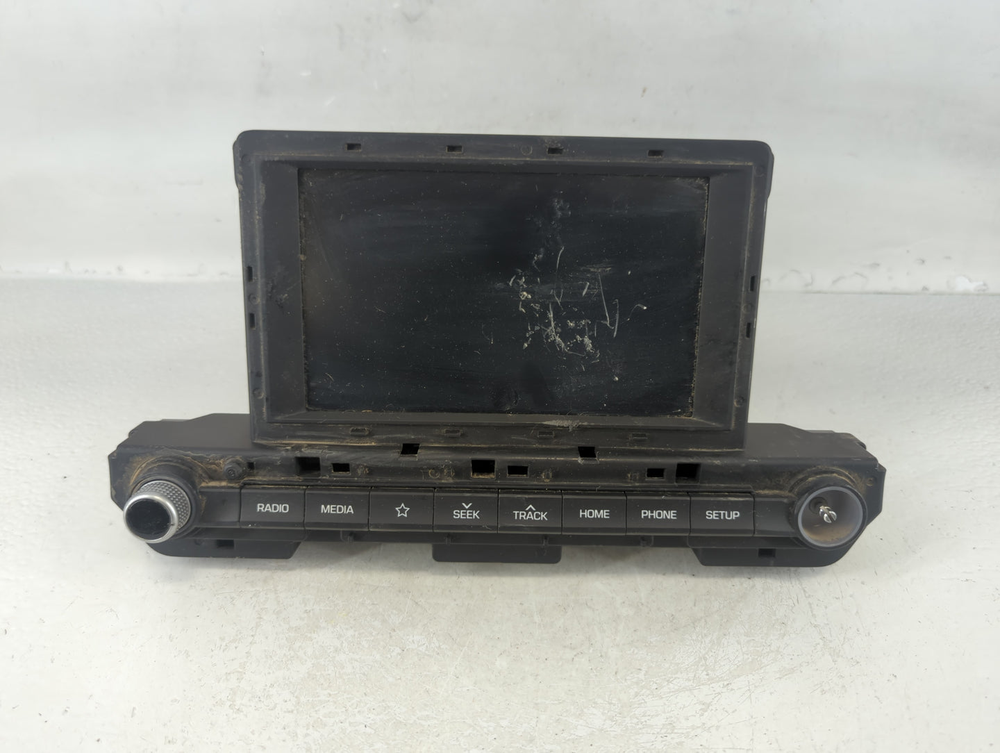 2019-2020 Hyundai Elantra Radio AM FM Cd Player Receiver Replacement P/N:96160-F2UA0SSH Fits Fits 2019 2020 OEM Used Auto Parts - Oemusedautoparts1.com