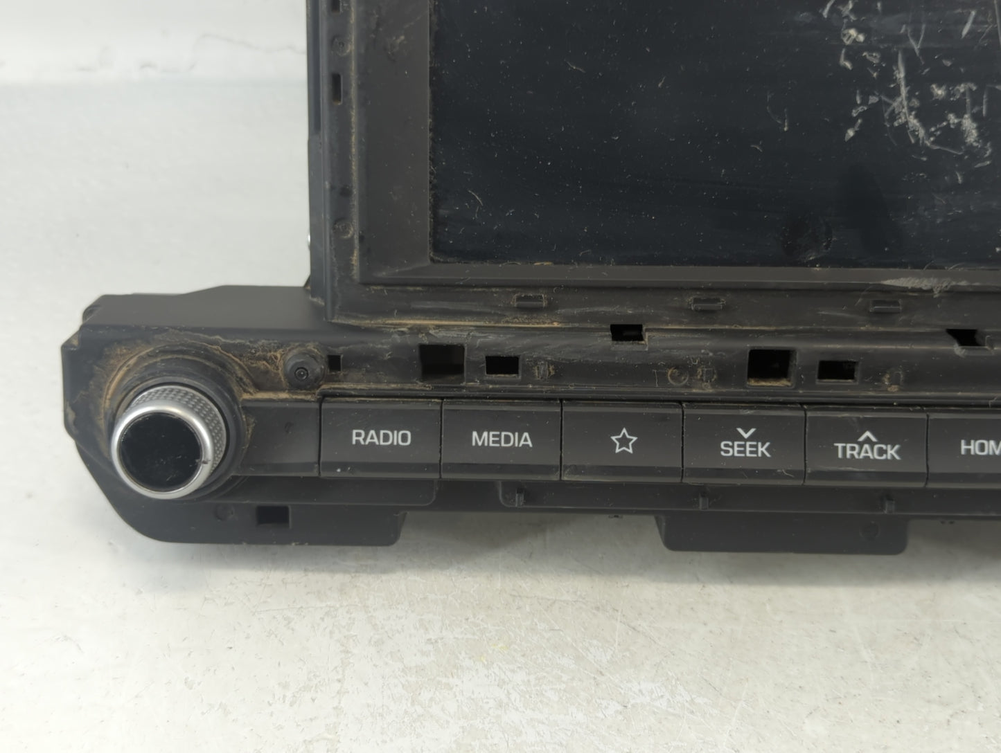 2019-2020 Hyundai Elantra Radio AM FM Cd Player Receiver Replacement P/N:96160-F2UA0SSH Fits Fits 2019 2020 OEM Used Auto Parts - Oemusedautoparts1.com