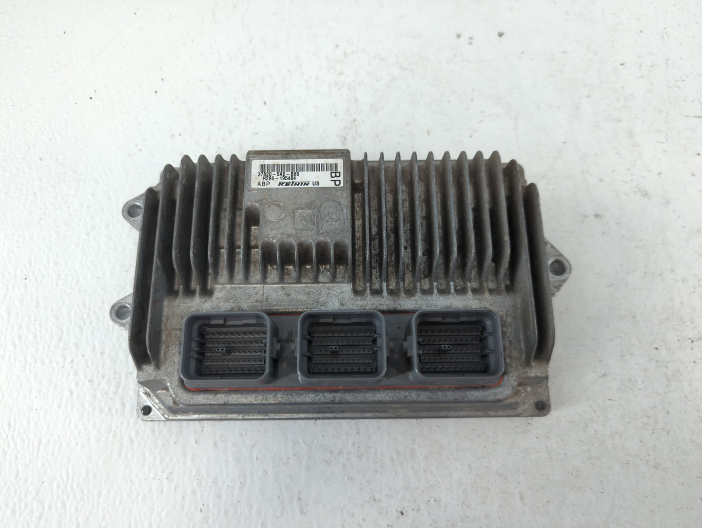 2016-2017 Honda Accord PCM Engine Control Computer ECU ECM PCU OEM P/N:H286-195484 37820-5A0-B65 Fits Fits 2016 2017 OEM Used Auto Parts - Oemusedautoparts1.com