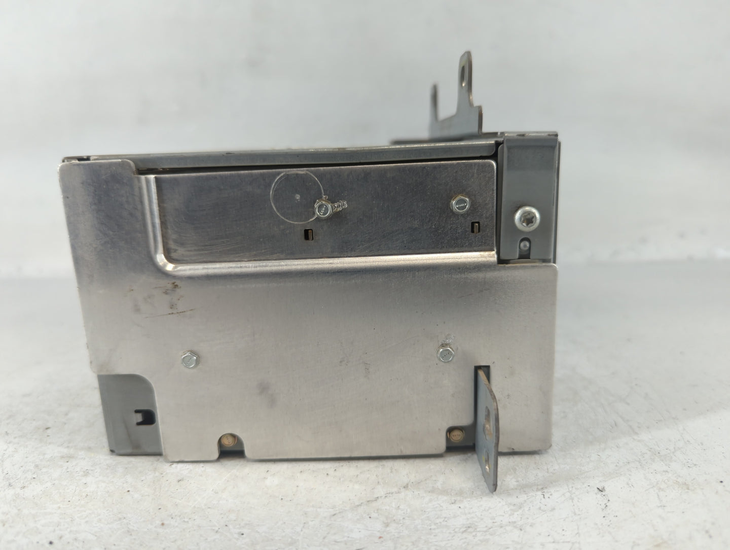 2008-2010 Cadillac Cts Radio AM FM Cd Player Receiver Replacement P/N:25849793 Fits Fits 2008 2009 2010 OEM Used Auto Parts - Oemusedautoparts1.com