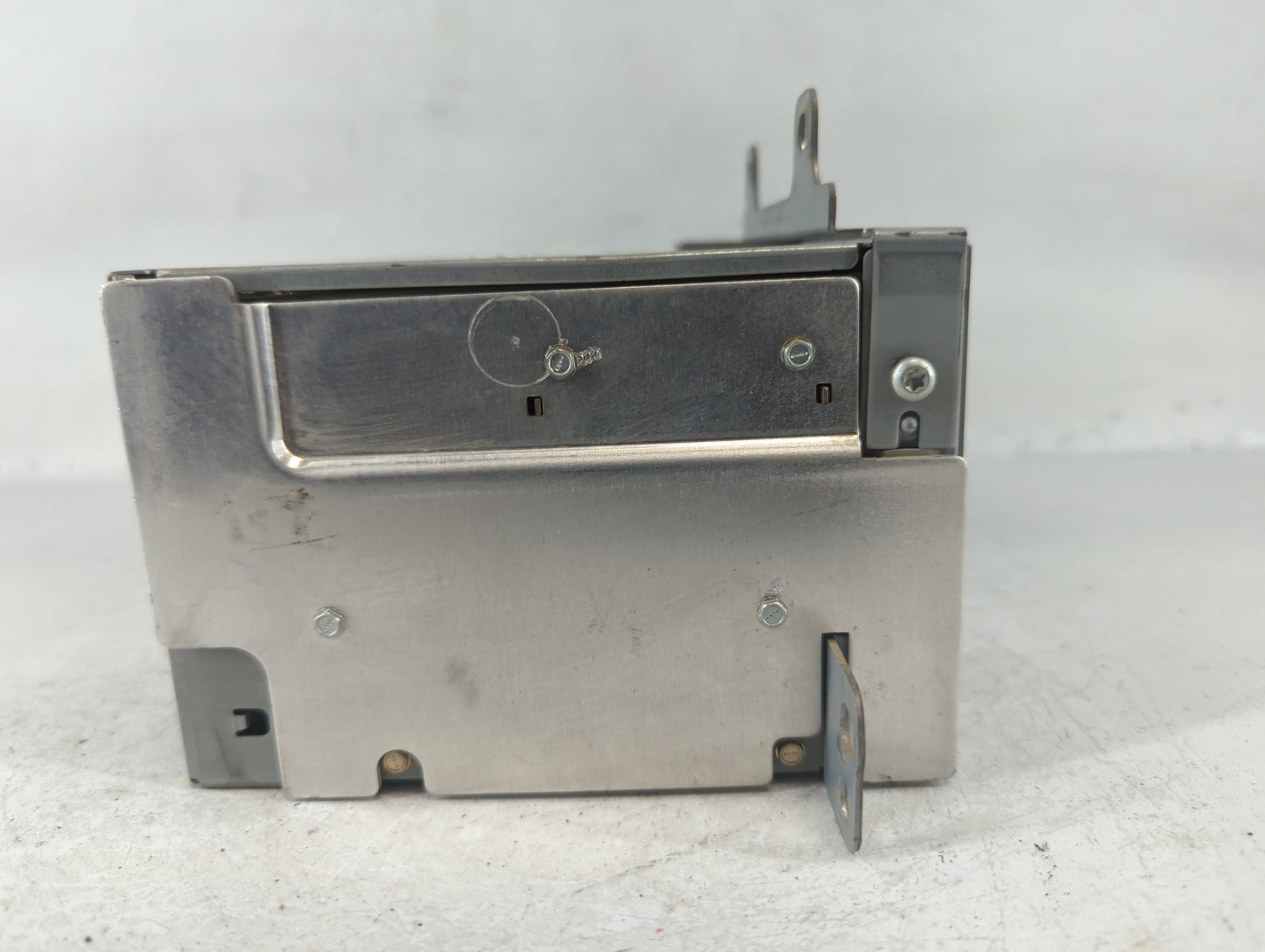 2008-2010 Cadillac Cts Radio AM FM Cd Player Receiver Replacement P/N:25849793 Fits Fits 2008 2009 2010 OEM Used Auto Parts - Oemusedautoparts1.com