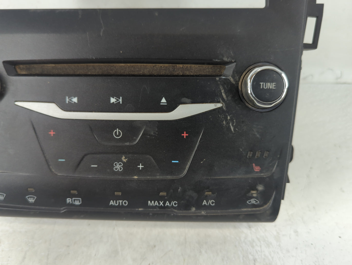 2014 Ford Fusion Radio AM FM Cd Player Receiver Replacement P/N:DS7T-18E245-SP Fits OEM Used Auto Parts - Oemusedautoparts1.com