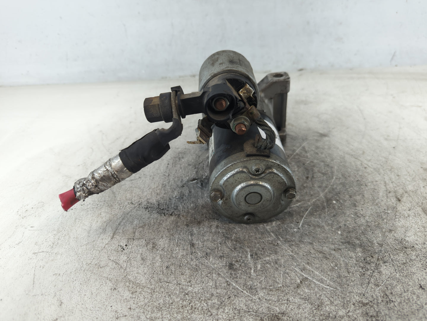 2018-2021 Chevrolet Express 2500 Car Starter Motor Solenoid OEM P/N:12694626 Fits Fits 2014 2015 2016 2017 2018 2019 2020 2021 OEM Used Auto Parts - Oemusedautoparts1.com