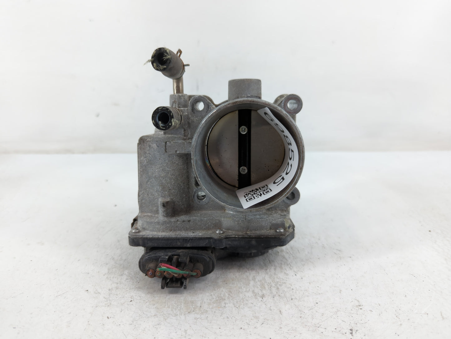 2014-2020 Nissan Rogue Throttle Body P/N:3TA60-01 C Fits Fits 2013 2014 2015 2016 2017 2018 2019 2020 OEM Used Auto Parts - Oemusedautoparts1.com