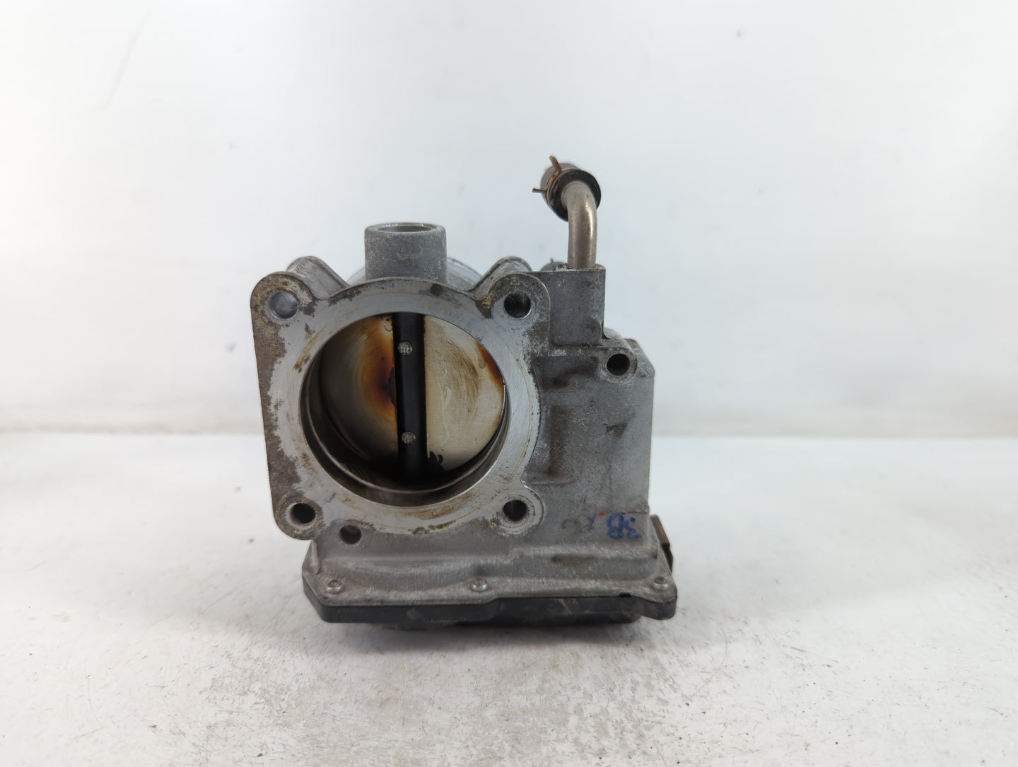 2014-2020 Nissan Rogue Throttle Body P/N:3TA60-01 C Fits Fits 2013 2014 2015 2016 2017 2018 2019 2020 OEM Used Auto Parts - Oemusedautoparts1.com