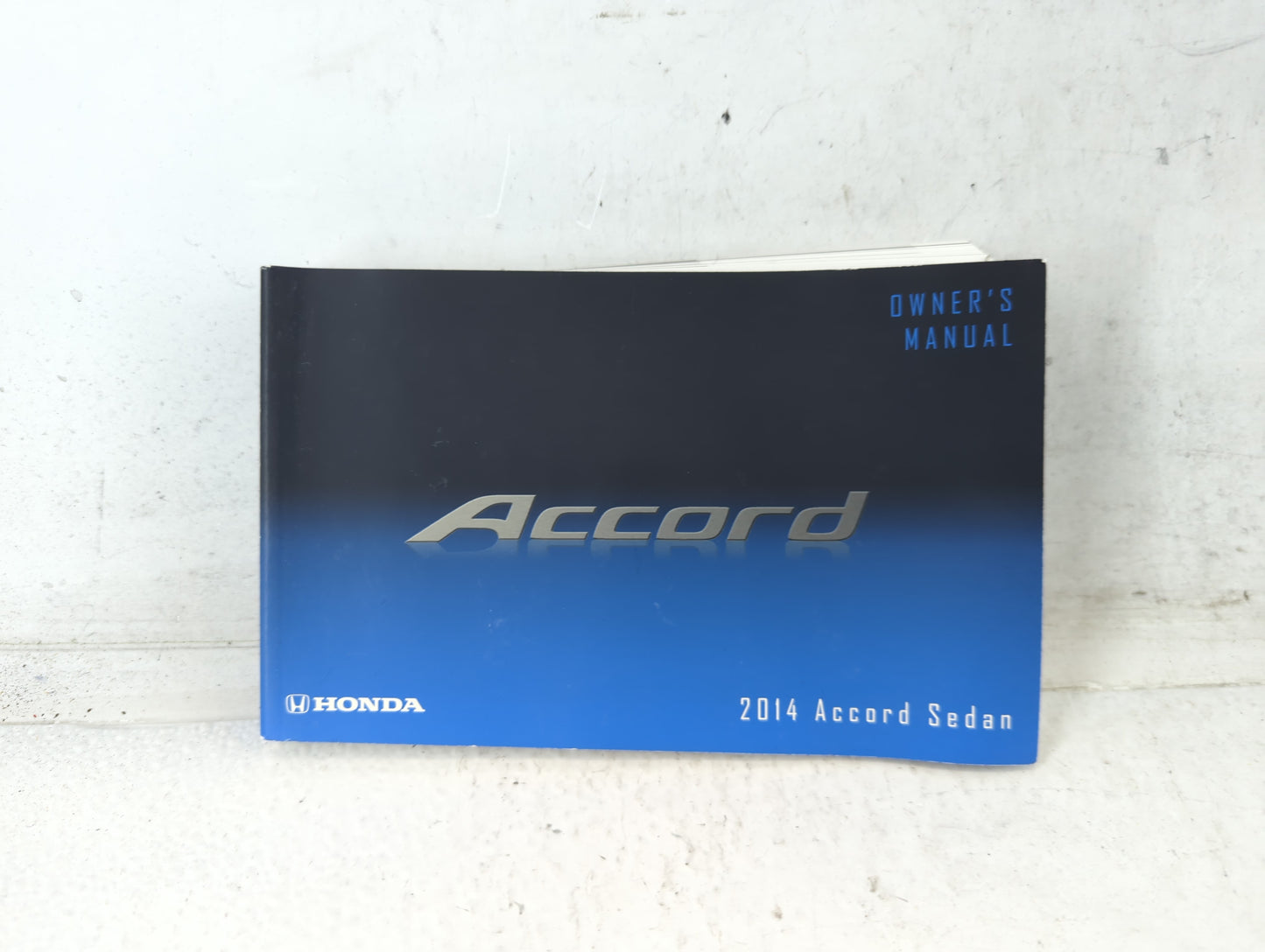 2014 Honda Accord Owners Manual Book Guide P/N:00X31-T2A-6100 31T2A610 OEM Used Auto Parts - Oemusedautoparts1.com