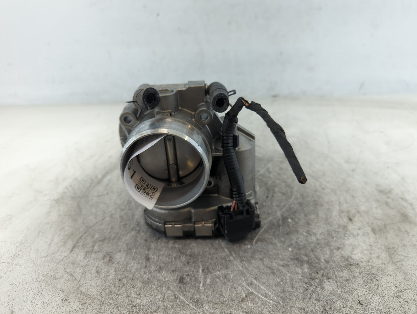 2010-2013 Kia Forte Throttle Body P/N:35100-2G200 Fits Fits 2010 2011 2012 2013 OEM Used Auto Parts - Oemusedautoparts1.com
