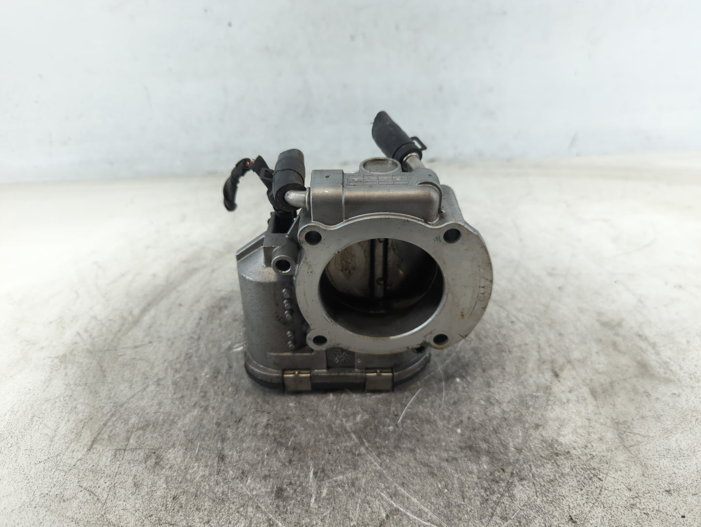 2010-2013 Kia Forte Throttle Body P/N:35100-2G200 Fits Fits 2010 2011 2012 2013 OEM Used Auto Parts - Oemusedautoparts1.com