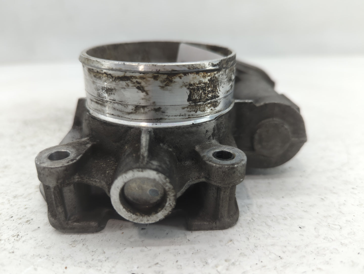 2010-2011 Chevrolet Equinox Throttle Body Fits Fits 2007 2008 2009 2010 2011 2012 OEM Used Auto Parts - Oemusedautoparts1.com