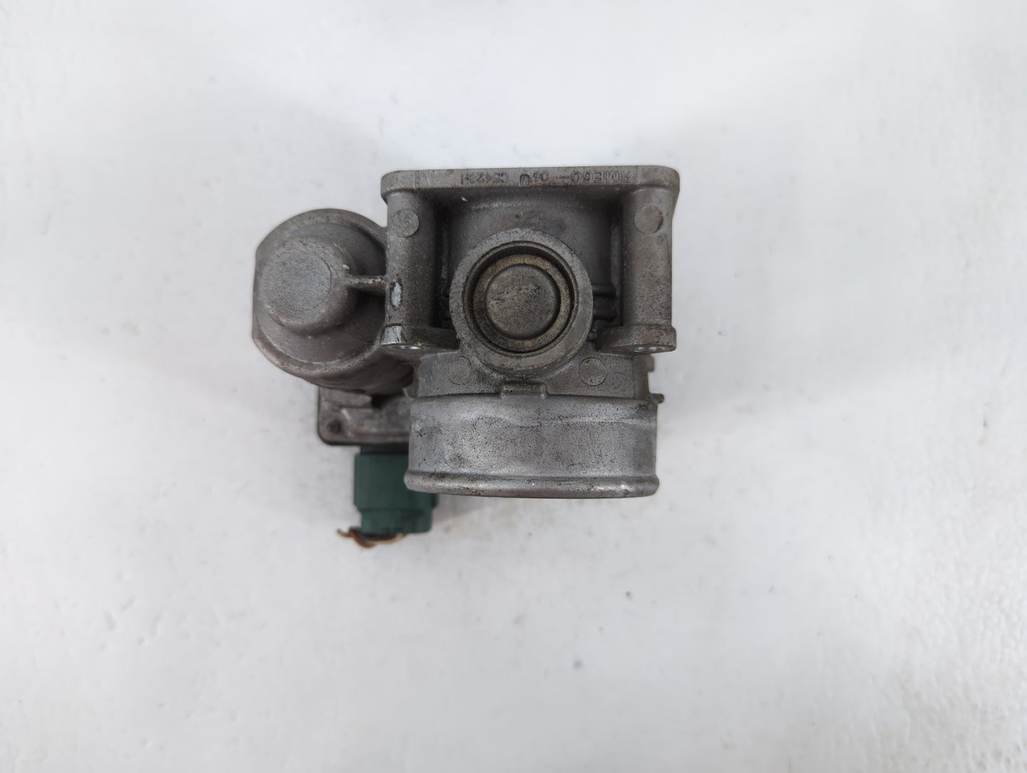 2002-2006 Nissan Altima Throttle Body P/N:Q5423 SERA576-01 Fits Fits 2002 2003 2004 2005 2006 OEM Used Auto Parts - Oemusedautoparts1.com