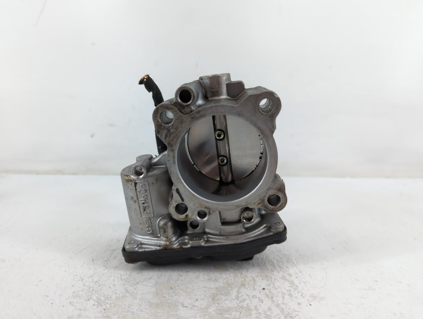 2014-2020 Ford Fusion Throttle Body P/N:5.09890.02 Fits Fits 2014 2015 2016 2017 2018 2019 2020 OEM Used Auto Parts - Oemusedautoparts1.com