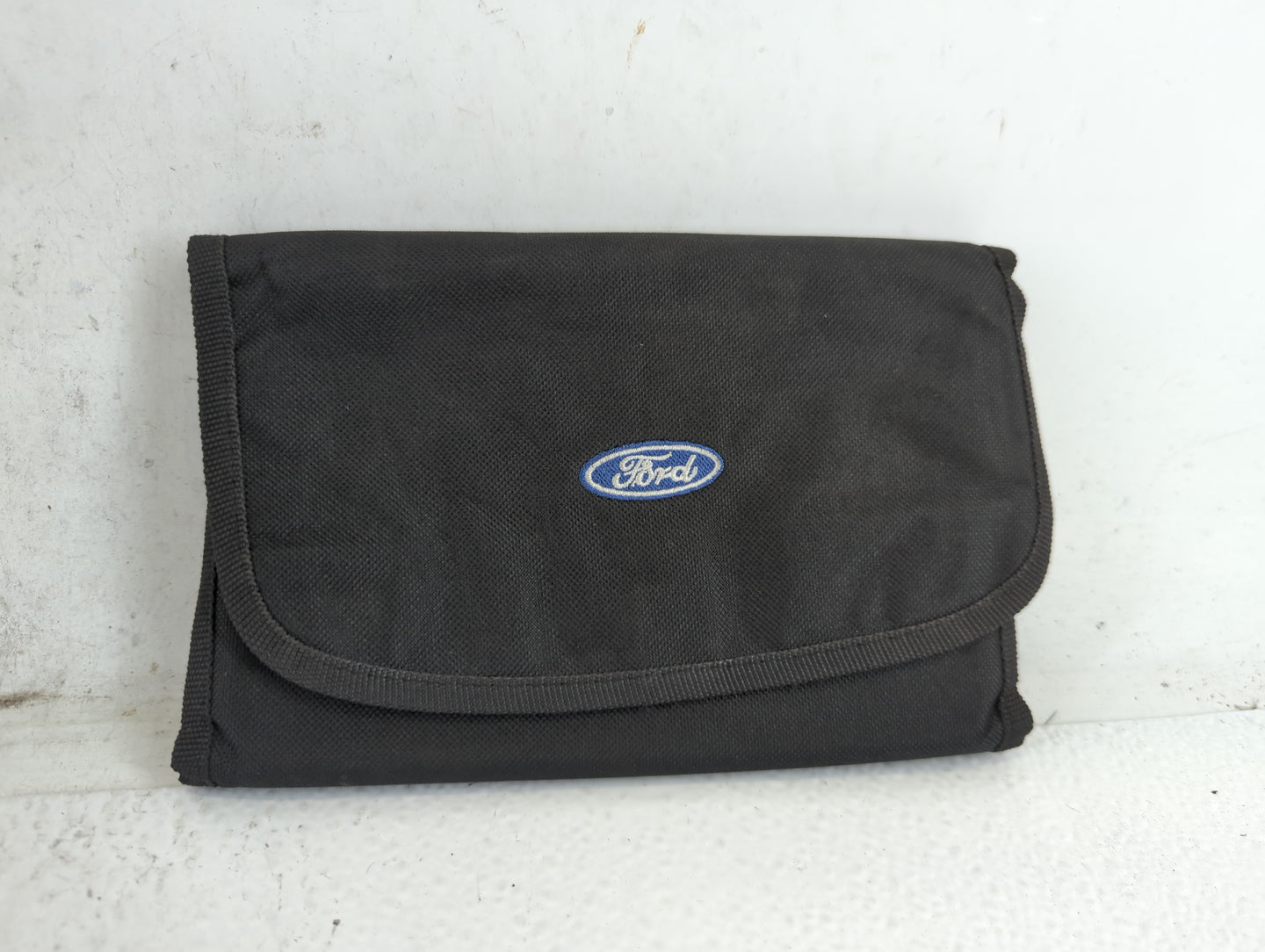 2014 Ford Fiesta Owners Manual Book Guide P/N:EE8J19A321AC OEM Used Auto Parts - Oemusedautoparts1.com