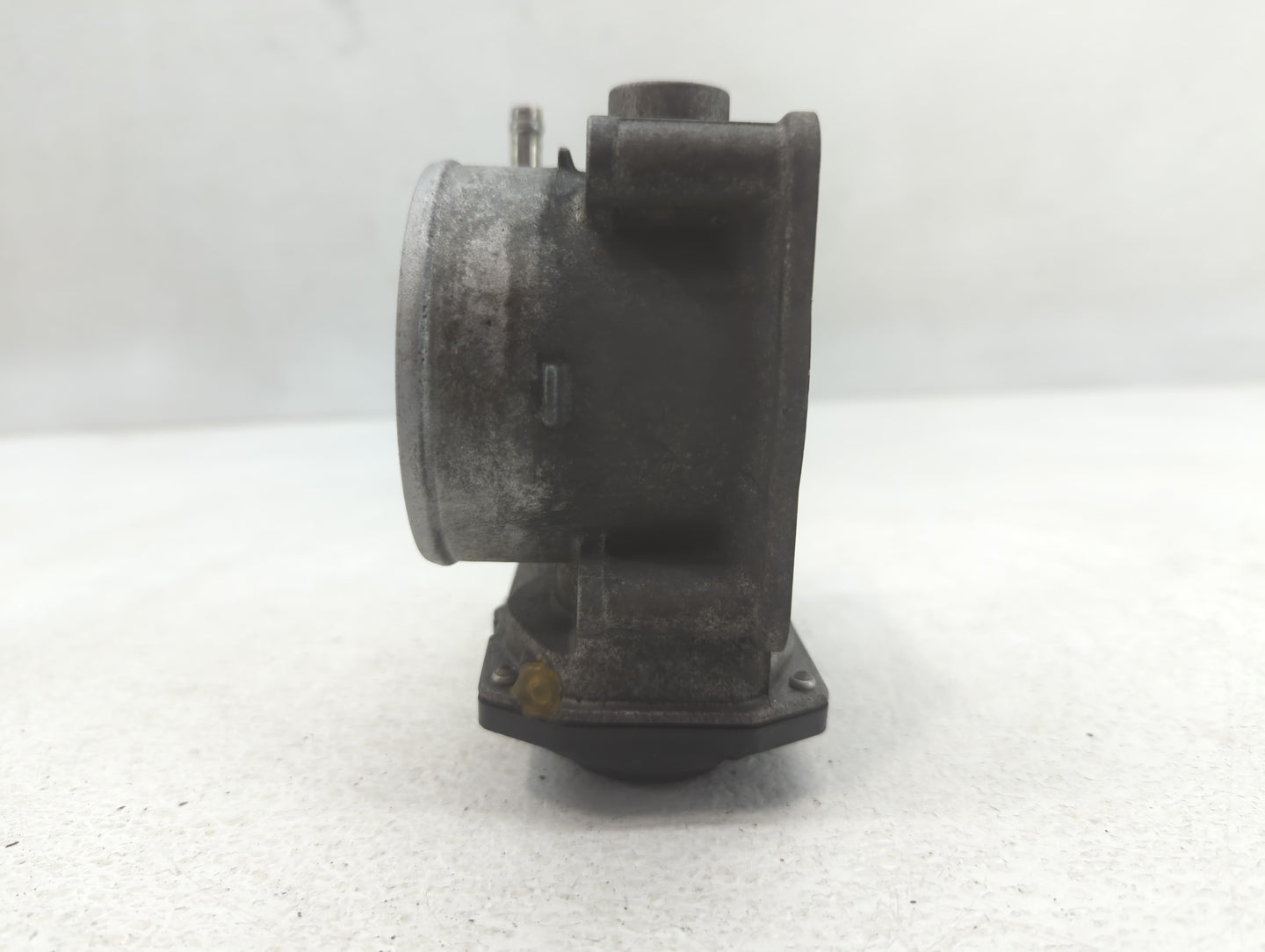 2007-2018 Lexus Es350 Throttle Body P/N:22030-31030 Fits OEM Used Auto Parts - Oemusedautoparts1.com