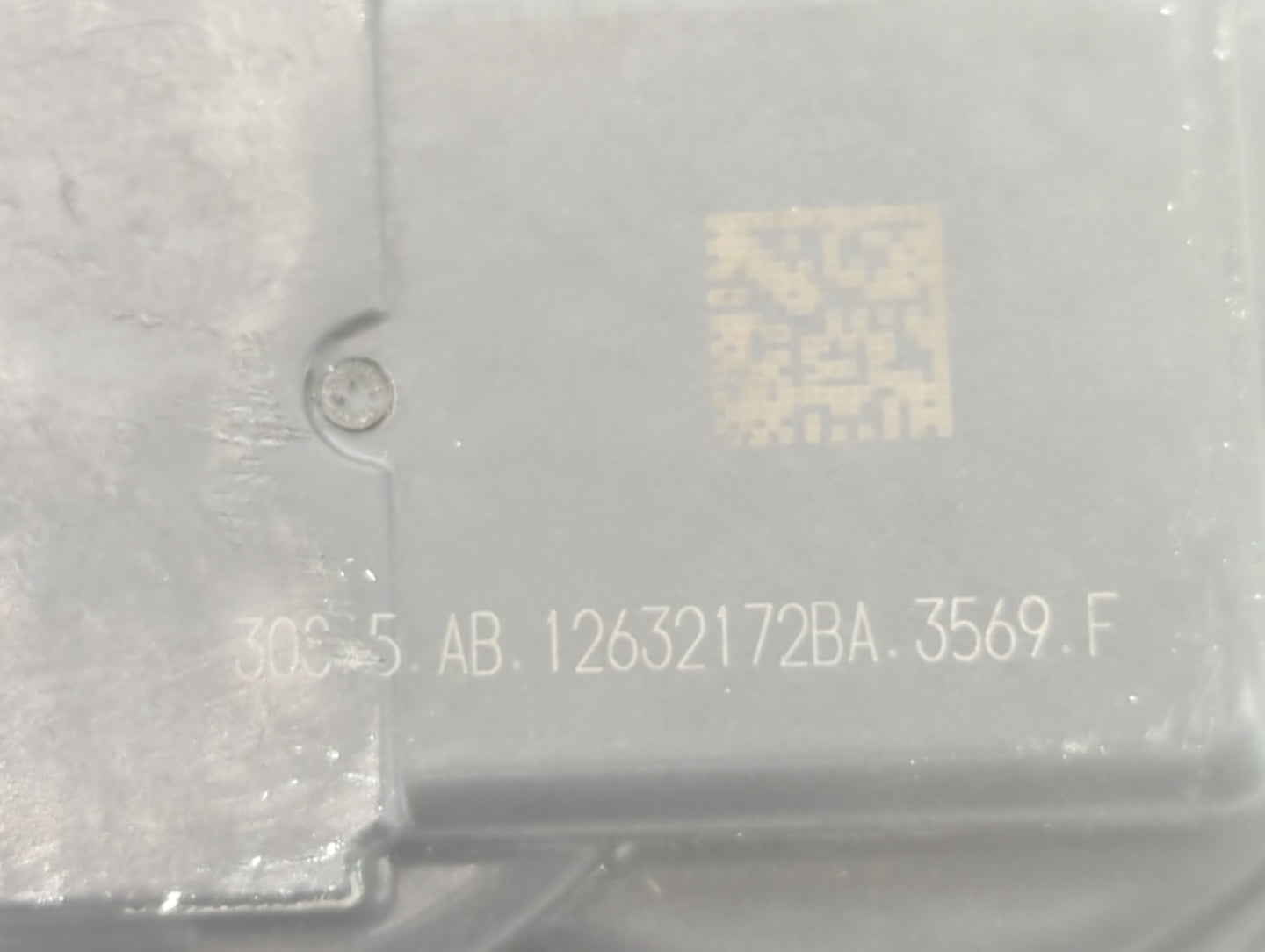 2013-2017 Gmc Terrain Throttle Body P/N:12632172BA Fits Fits 2012 2013 2014 2015 2016 2017 2018 2019 2020 2021 2022 OEM Used Auto Parts - Oemusedautoparts1.com