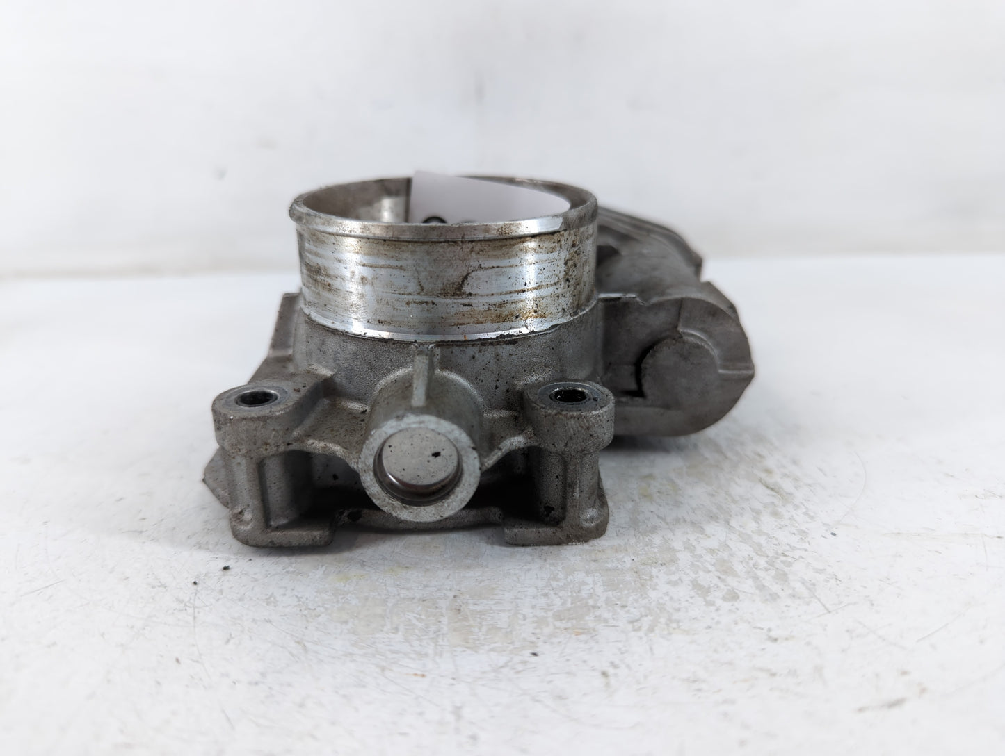 2008-2012 Chevrolet Malibu Throttle Body P/N:4913C 186AA. Fits Fits 2007 2008 2009 2010 2011 2012 OEM Used Auto Parts - Oemusedautoparts1.com