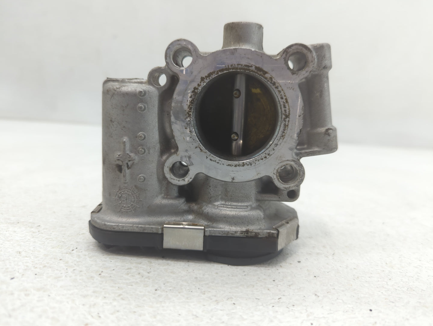 2013-2021 Buick Encore Throttle Body P/N:55565489 Fits Fits 2011 2012 2013 2014 2015 2016 2017 2018 2019 2020 2021 OEM Used Auto Parts - Oemusedautoparts1.com