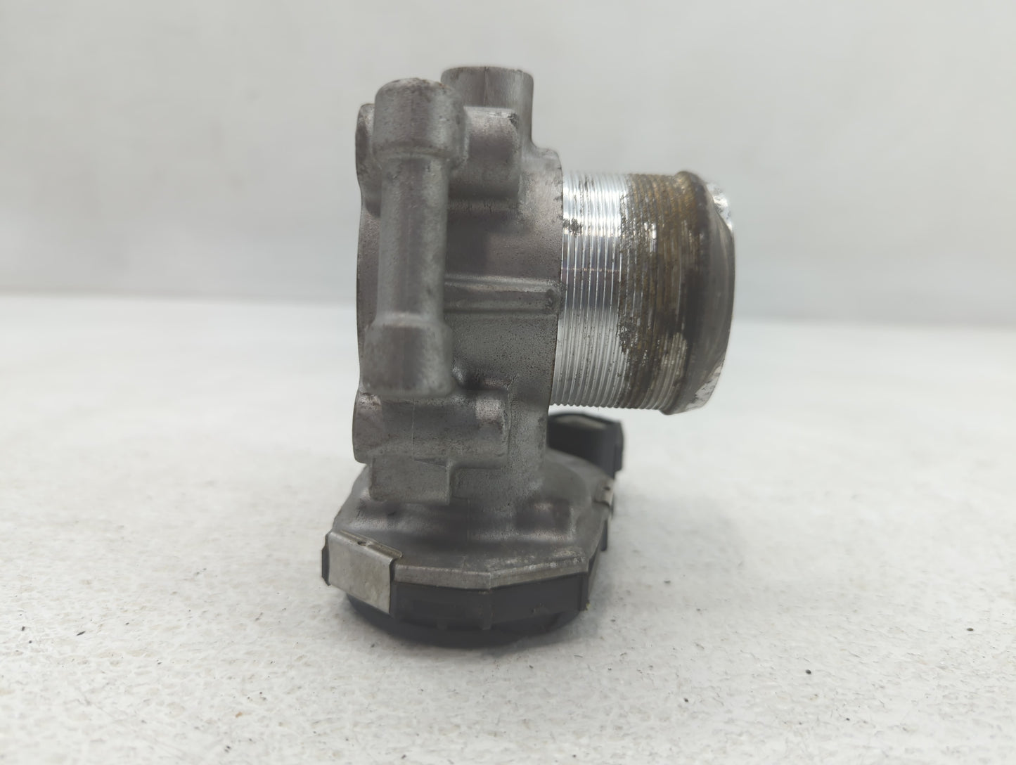 2013-2021 Buick Encore Throttle Body P/N:55565489 Fits Fits 2011 2012 2013 2014 2015 2016 2017 2018 2019 2020 2021 OEM Used Auto Parts - Oemusedautoparts1.com