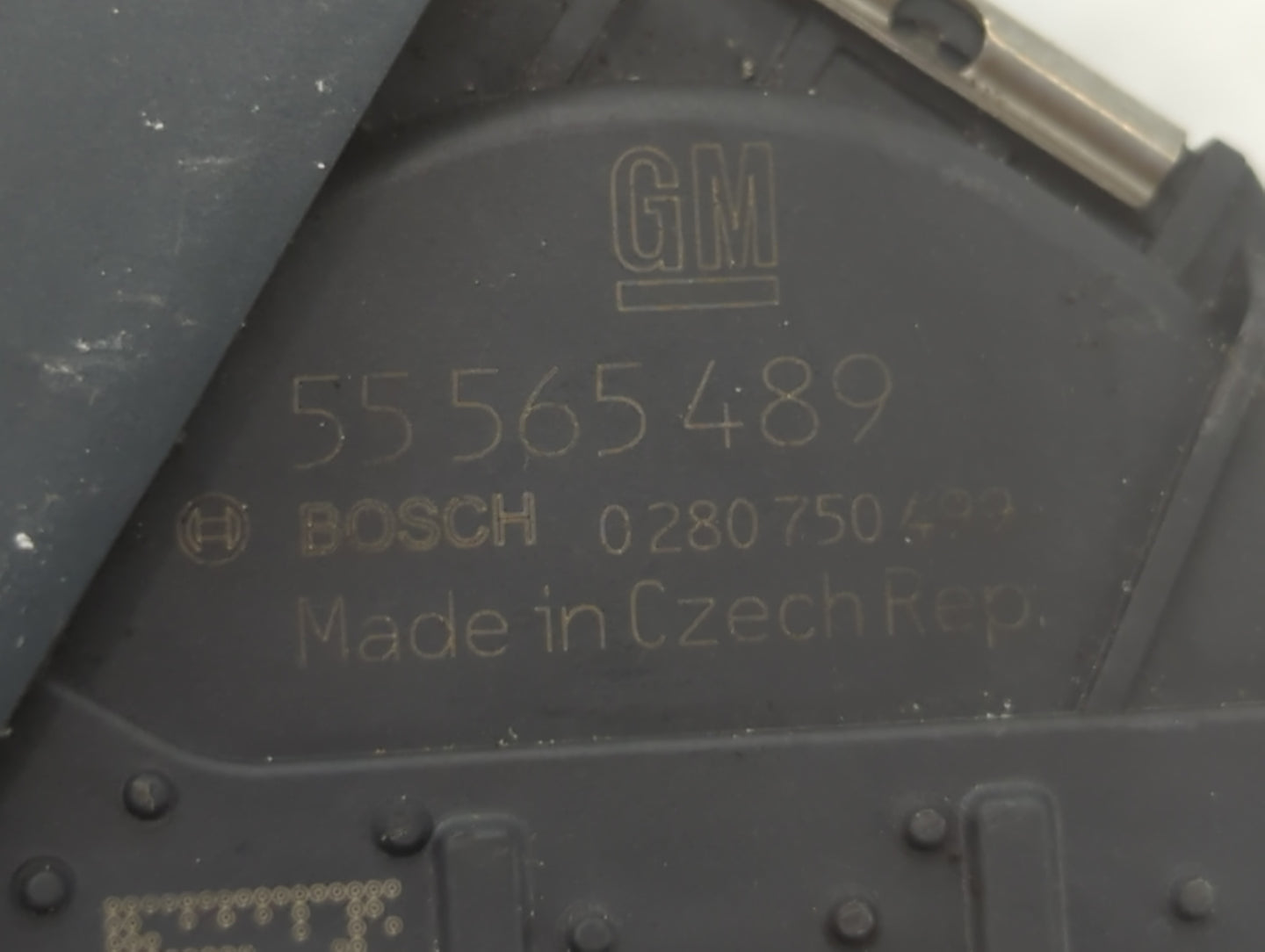 2013-2021 Buick Encore Throttle Body P/N:55565489 Fits Fits 2011 2012 2013 2014 2015 2016 2017 2018 2019 2020 2021 OEM Used Auto Parts - Oemusedautoparts1.com