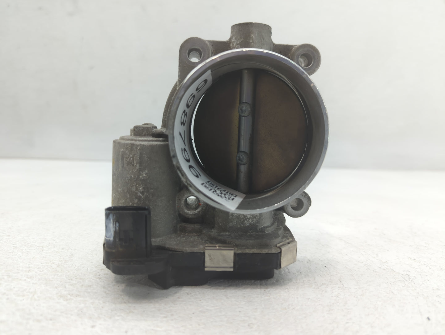 2017-2022 Chevrolet Traverse Throttle Body P/N:12632172BA Fits Fits 2012 2013 2014 2015 2016 2017 2018 2019 2020 2021 2022 OEM Used Auto Parts - Oemusedautoparts1.com