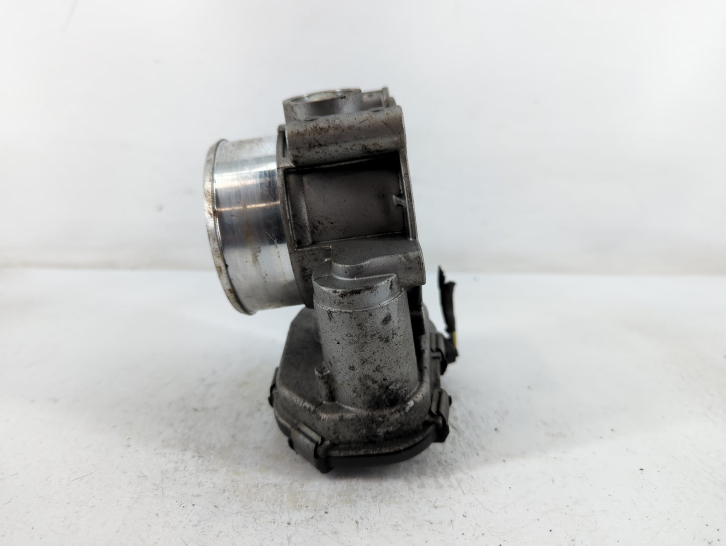 2020-2021 Ford Transit-350 Throttle Body P/N:02200213 CB022000728, H2027D-1039 Fits Fits 2017 2018 2019 2020 2021 2022 OEM Used Auto Parts - Oemusedautoparts1.com