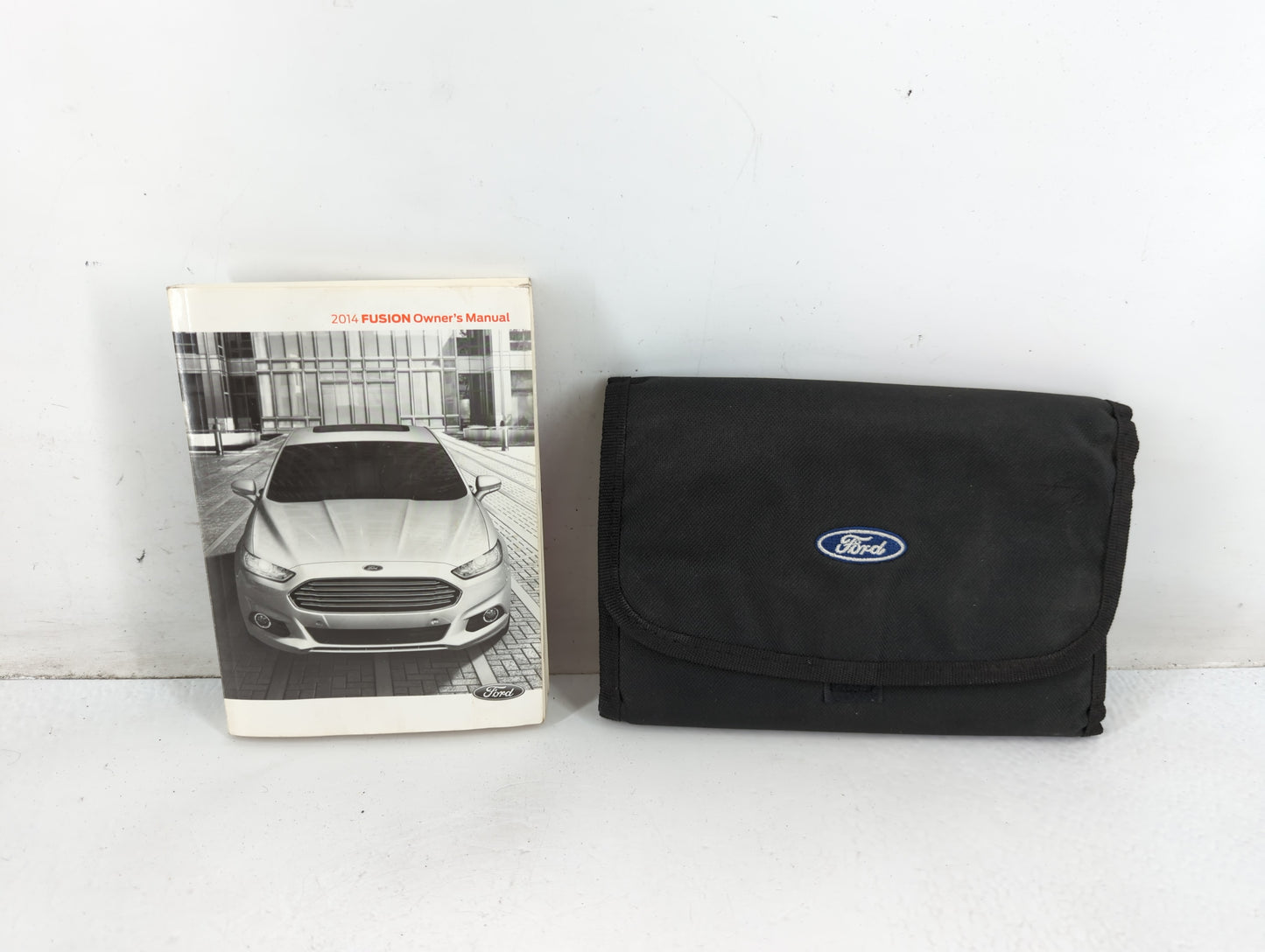 2014 Ford Fusion Owners Manual Book Guide P/N:EE5J19A321AA OEM Used Auto Parts - Oemusedautoparts1.com