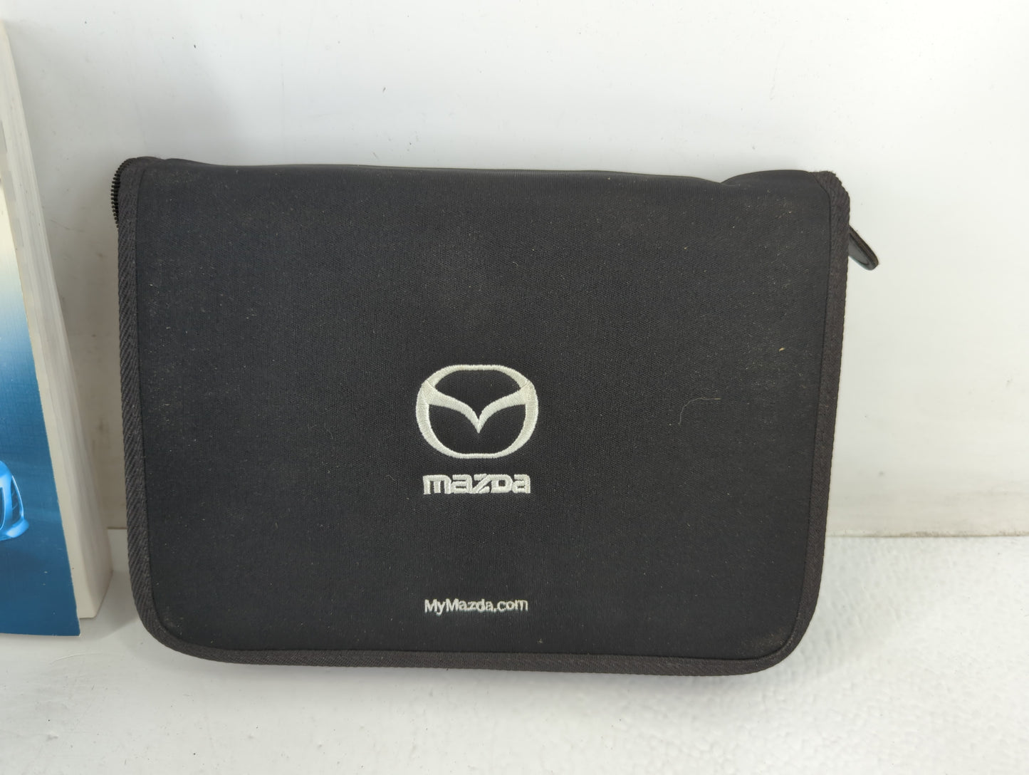2010 Mazda Cx-7 Owners Manual Book Guide P/N:9999-95-080C-10R OEM Used Auto Parts - Oemusedautoparts1.com