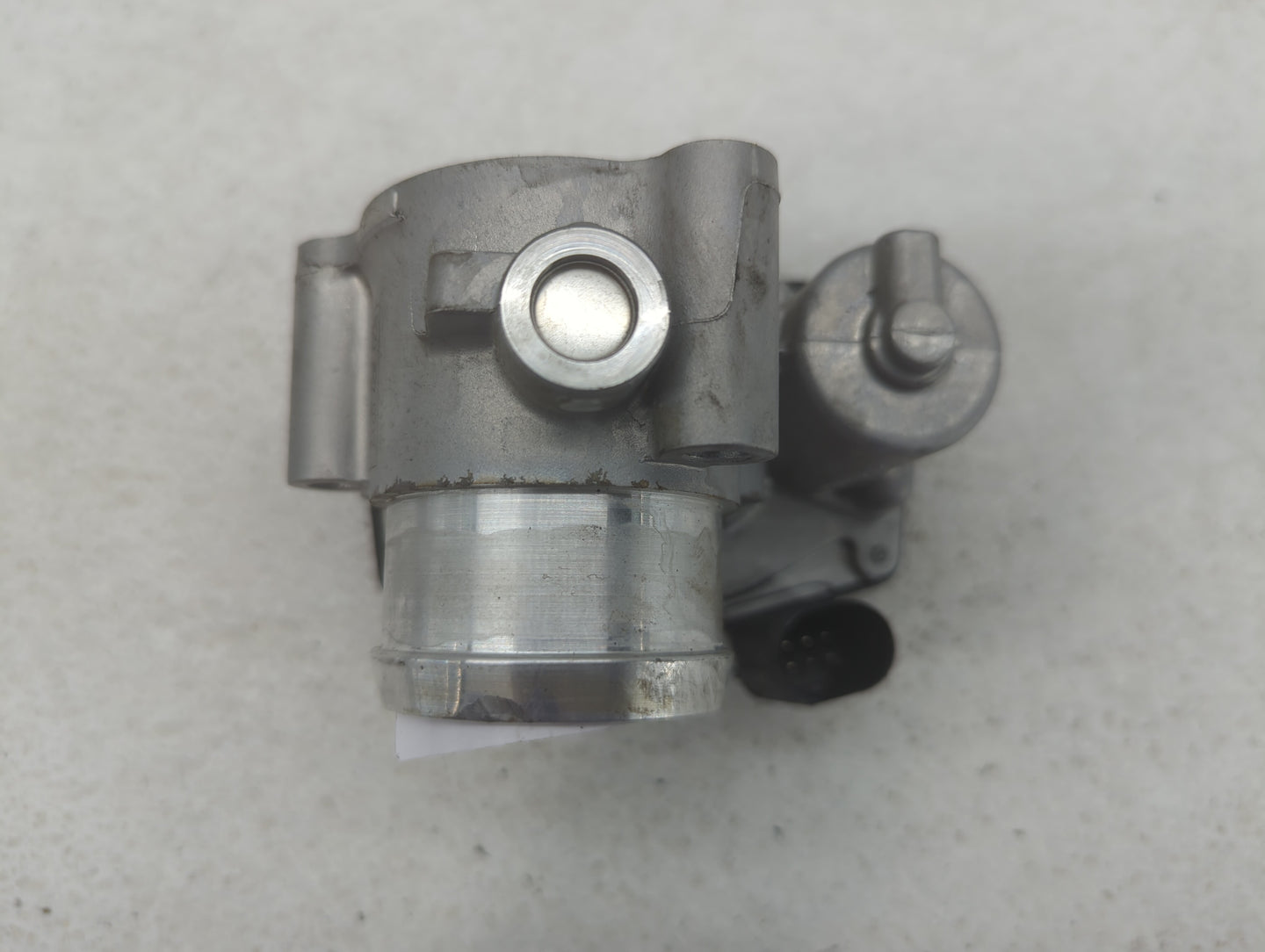 2018-2021 Ford Ecosport Throttle Body P/N:CM5G-9F991-GA Fits Fits 2018 2019 2020 2021 OEM Used Auto Parts - Oemusedautoparts1.com