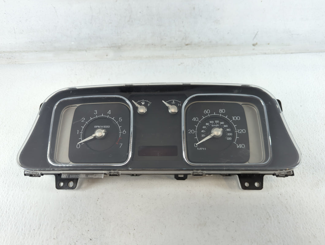 2009-2010 Lincoln Mkx Instrument Cluster Speedometer Gauges P/N:9A1T-10849-AA Fits Fits 2009 2010 OEM Used Auto Parts