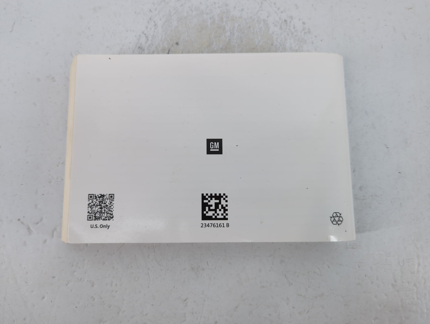 2017 Chevrolet Silverado 1500 Owners Manual Book Guide P/N:23476161 B OEM Used Auto Parts - Oemusedautoparts1.com