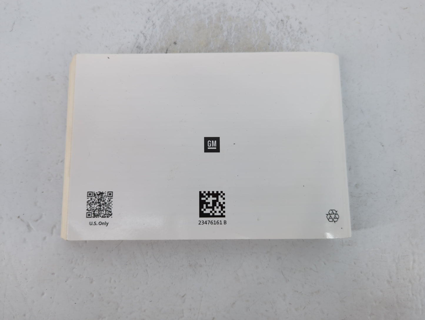 2017 Chevrolet Silverado 1500 Owners Manual Book Guide P/N:23476161 B OEM Used Auto Parts - Oemusedautoparts1.com