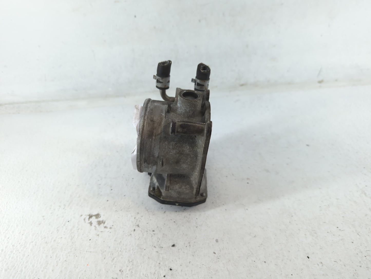 2007-2017 Toyota Camry Throttle Body P/N:22030-0P050 Fits OEM Used Auto Parts - Oemusedautoparts1.com