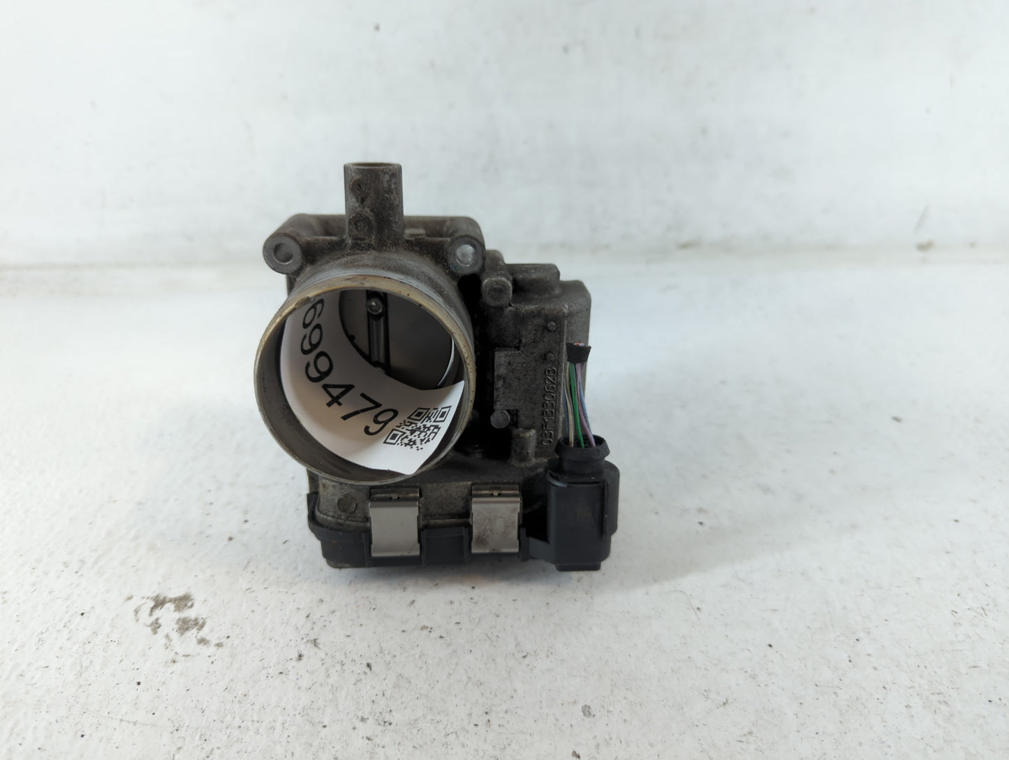 2013-2018 Volkswagen Jetta Throttle Body P/N:03F133062B Fits Fits 2013 2014 2015 2016 2017 2018 OEM Used Auto Parts - Oemusedautoparts1.com