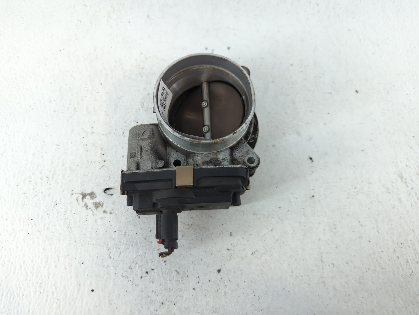 2019 Chevrolet Suburban 1500 Throttle Body P/N:12678224 Fits Fits 2014 2015 2016 2017 2018 2020 2021 2022 OEM Used Auto Parts - Oemusedautoparts1.com