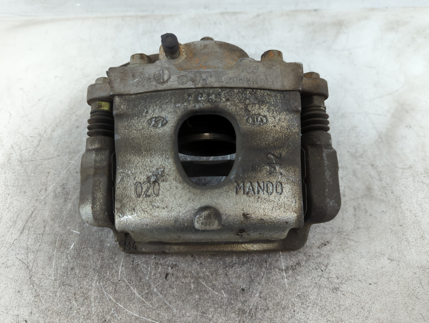 2017-2020 Kia Niro Front Passenger Right Brake Caliper - Oemusedautoparts1.com