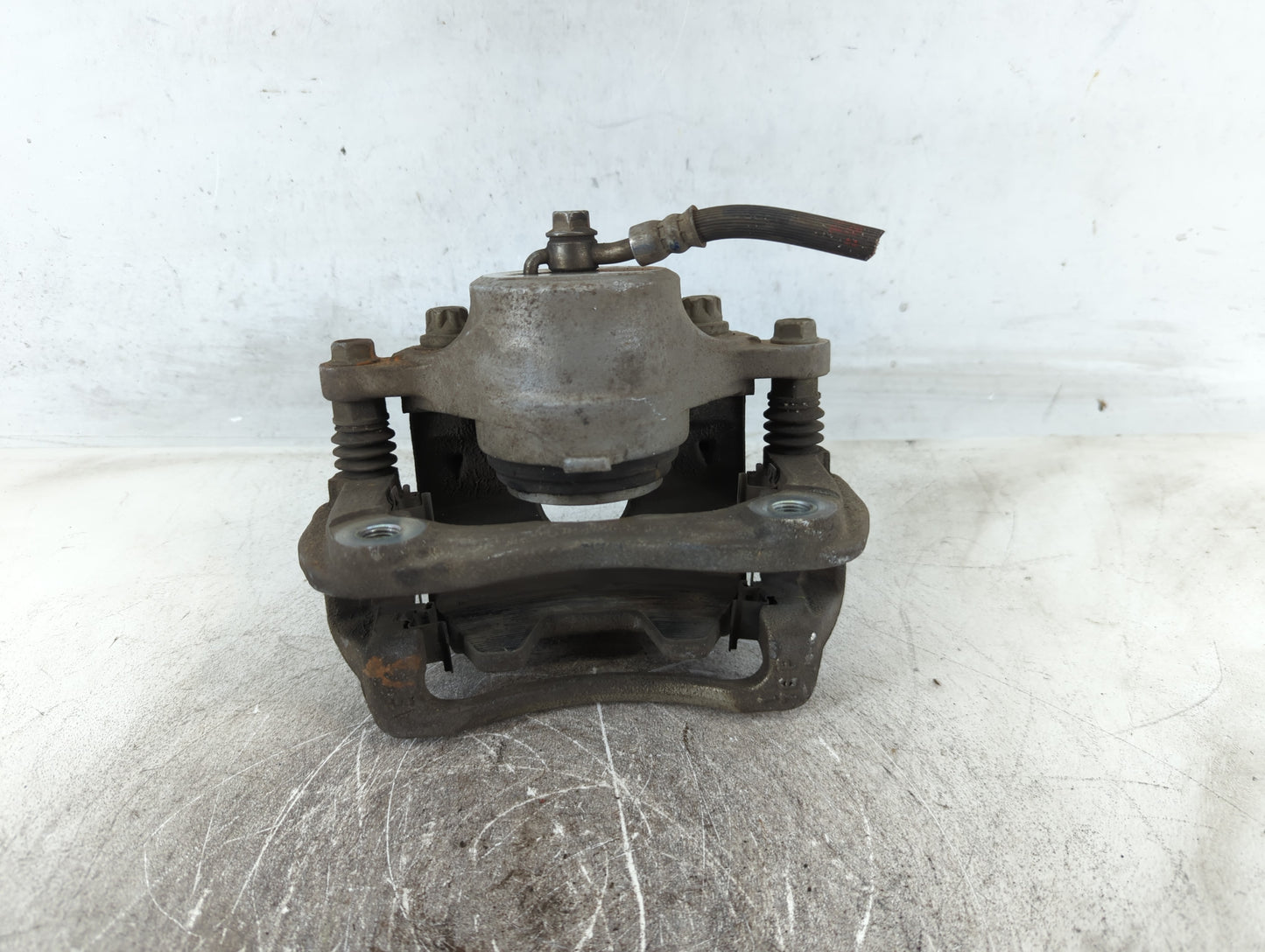 2017-2020 Kia Niro Front Passenger Right Brake Caliper - Oemusedautoparts1.com