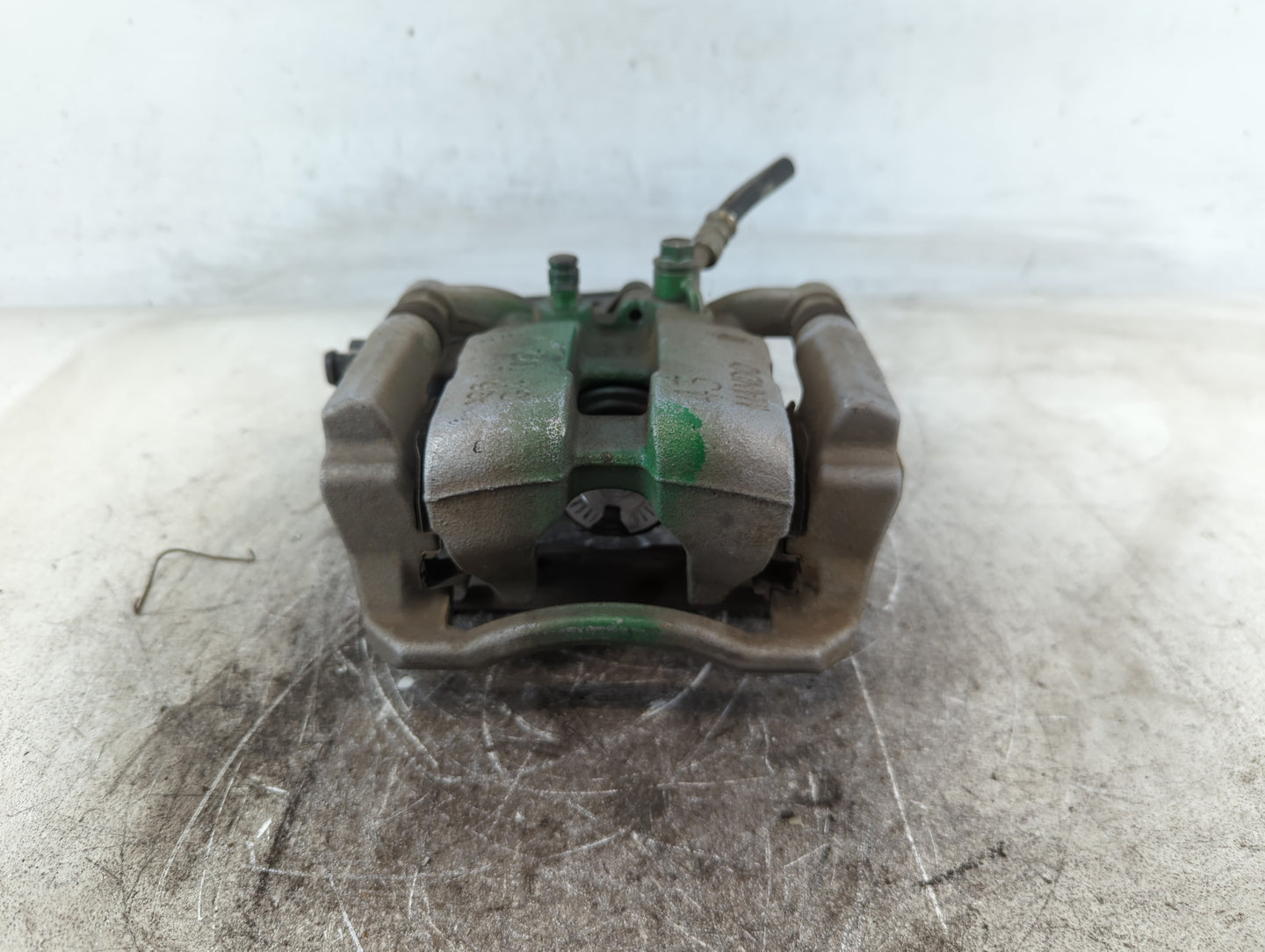 2020-2022 Kia Telluride Front Driver Left Brake Caliper - Oemusedautoparts1.com